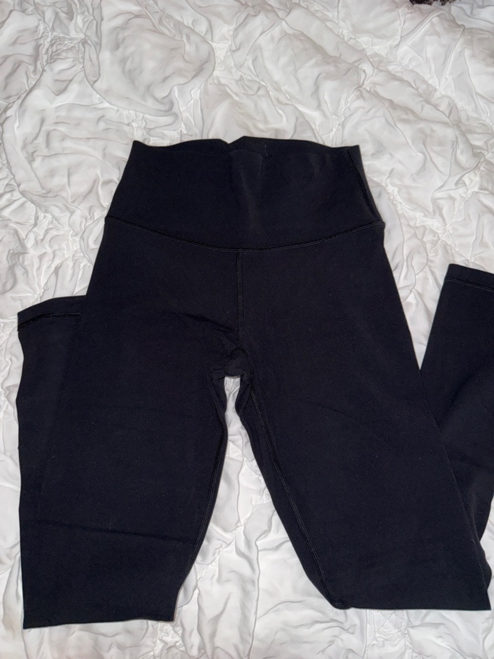 Aritzia TNA Butter Leggings